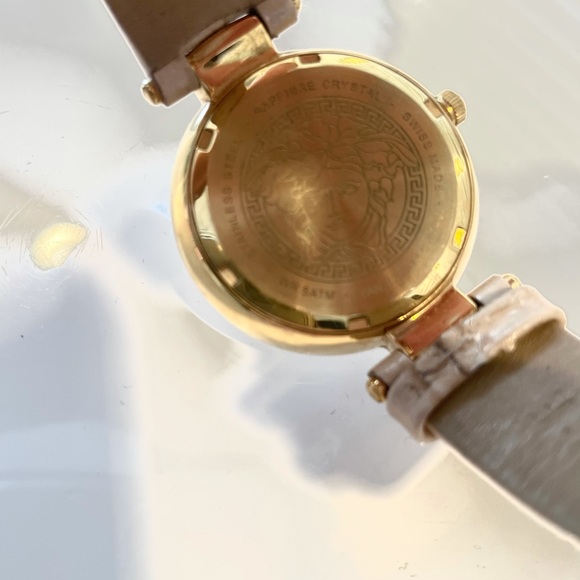 Versace women’s crystal accented watch - Picture 4 of 8